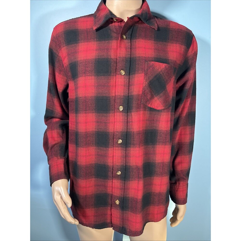Field & Stream Red & Black Plaid Flannel Shirt (Men’s Size L)